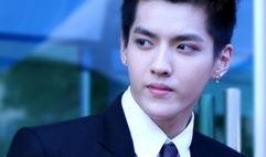 娱乐大爆料李易峰黄晓明,揭秘娱乐圈幕后风云