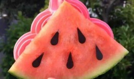 乌鲁木齐网红吃瓜,探寻城市美食新风尚