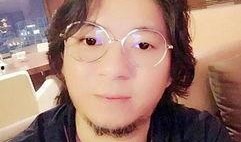 娱乐爆料发自拍违法吗,娱乐爆料中的自拍行为是否违法？