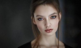 欧美妇女视频在线观看,在线视频带你领略多元魅力