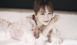 娱乐大爆料最新杨紫,娱乐大爆料揭秘她的最新生活点滴